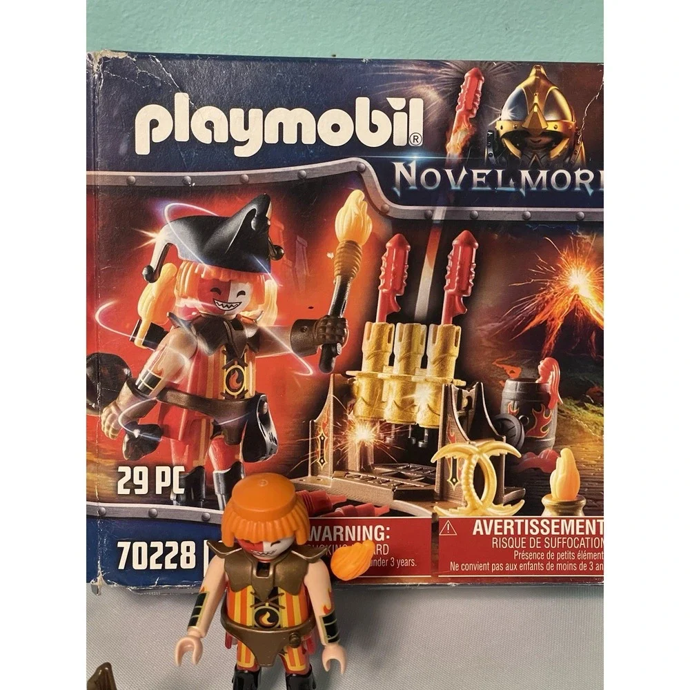 Playmobil 70228 novelmore burnhams raiders fire master Not Complete Missing Piec